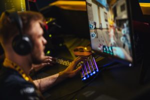 Red Bull Campus Clutch